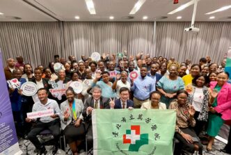 Medical experts from Taiwan and Eswatini discuss advancements in cancer treatment.