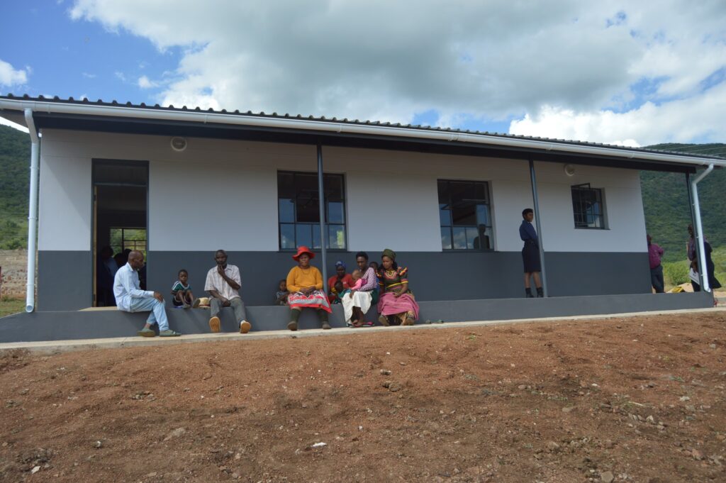 New school brings relief to Lunkuntfu community