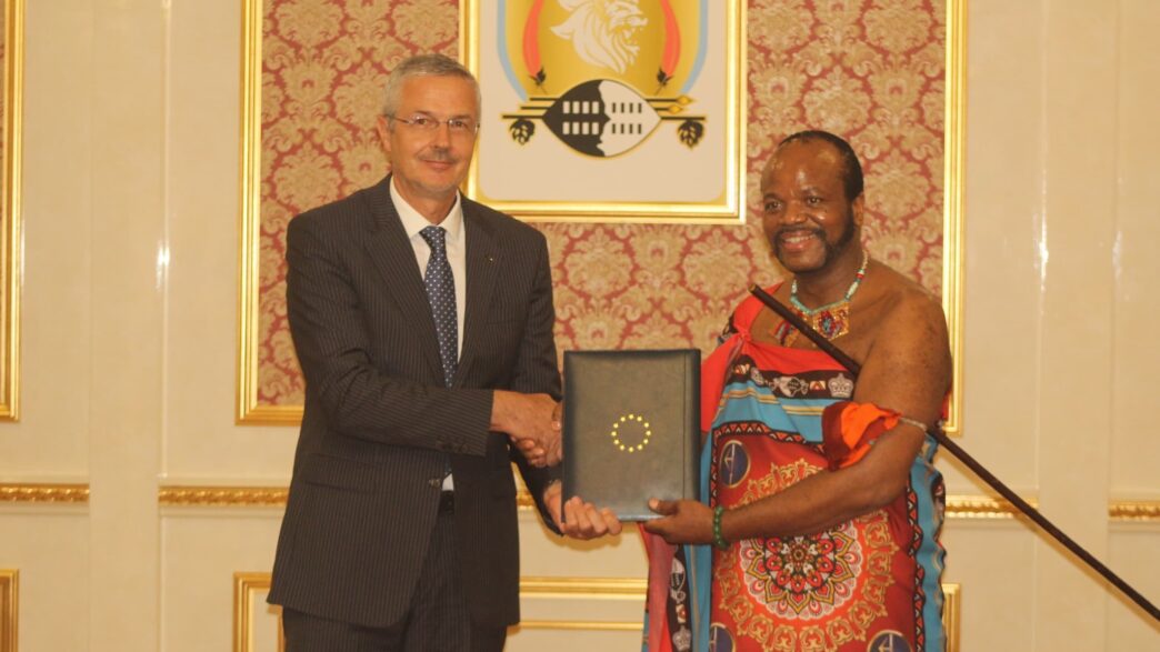 King Mswati III receives letters of credence from the UK and EU envoys at Lozitha Palace.