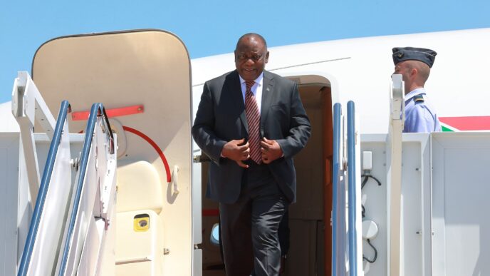 President Cyril Ramaphosa arrives in the United States ahead of his meeting with former US President Donald Trump to discuss trade relations. Photo by Presidency South Africa