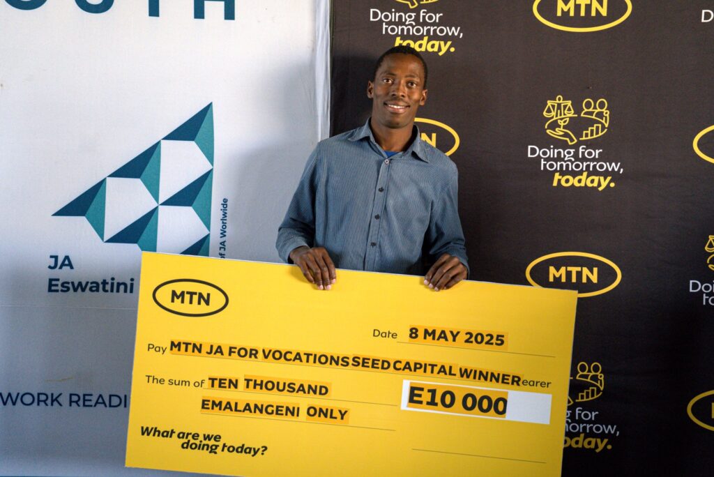 One of the top five graduates receives a E10,000 seed funding cheque to kick-start their business journey under the MTN-JA Entrepreneurship Programme at Mpaka.