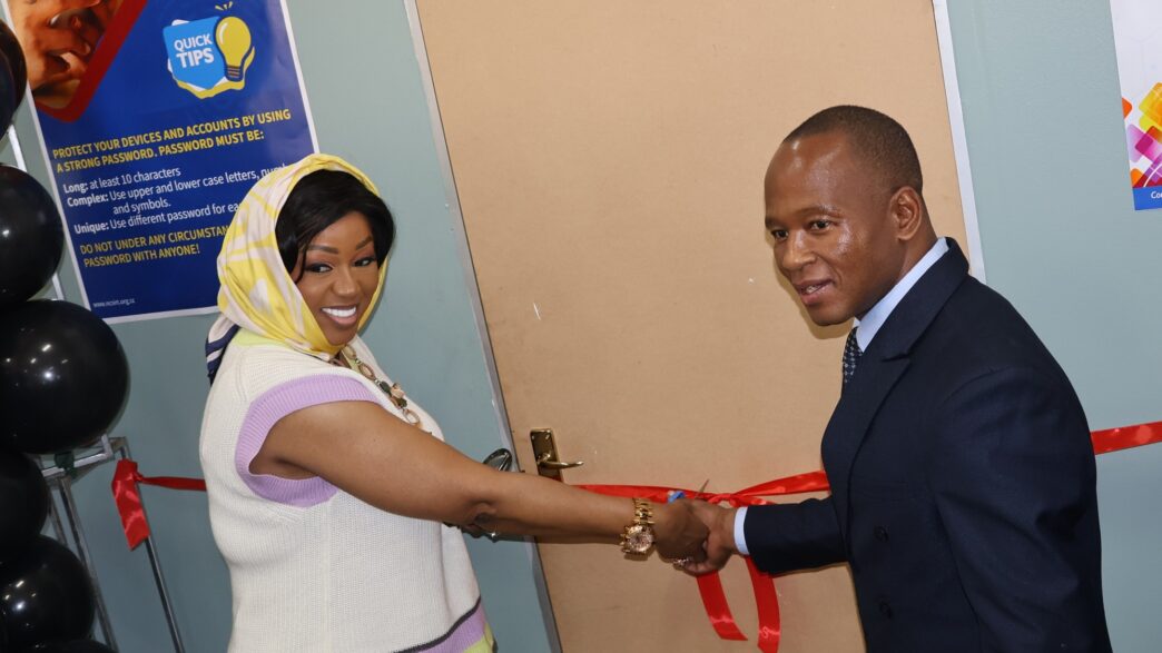 Minister of ICT Savannah Maziya and Ezulwini Chief Mashampu Khumalo during the official opening of the Ezulwini Community ICT Development Lab. Photo: Ministry of ICT
