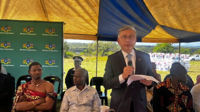 Minister of Agriculture Mandla Tshawuka and officials from the Embassy of the Republic of China (Taiwan) mark Taiwan’s E11 million support for the construction of the Sidvokodvo Dam. Photo by Embassy of the Republic of China (Taiwan) – Eswatini