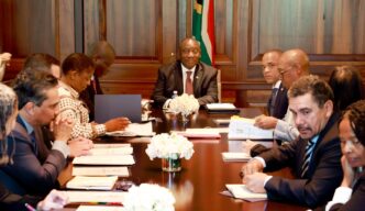 Team South Africa attends a strategic briefing ahead of President Cyril Ramaphosa’s visit to the White House tomorrow for a meeting with U.S. President Donald Trump. Photo: X/@PresidencyZA