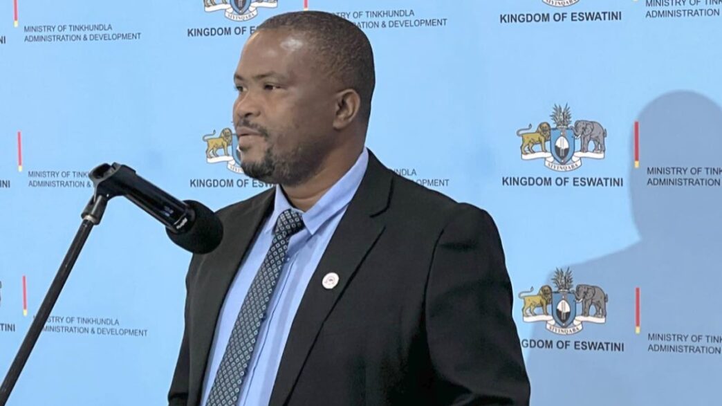 Minister S’khumbuzo Dlamini addressing delegates during the launch of the inaugural Eswatini Local Government Conference at Esibayeni Lodge.
