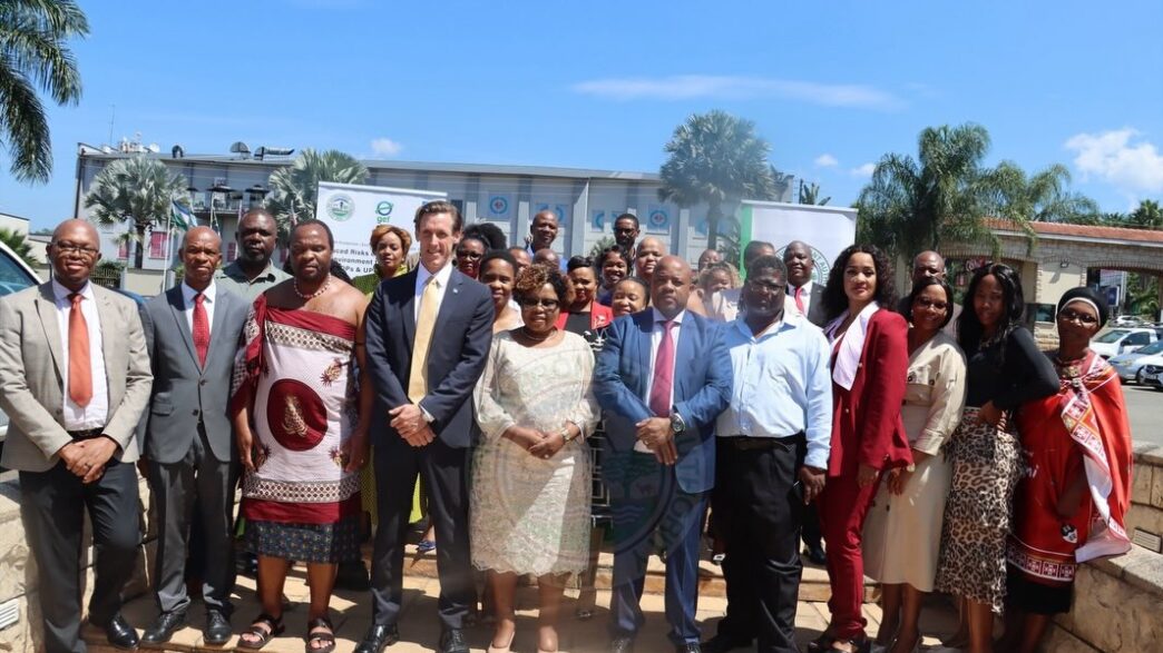 Minister of Tourism and Environmental Affairs Jane Mkhonta Simelane, Minister of Health Mduduzi Matsebula, Portfolio Committee members and Eswatini Environment Authority officials during the appraisal meeting on reducing harmful pollutants in Ezulwini.