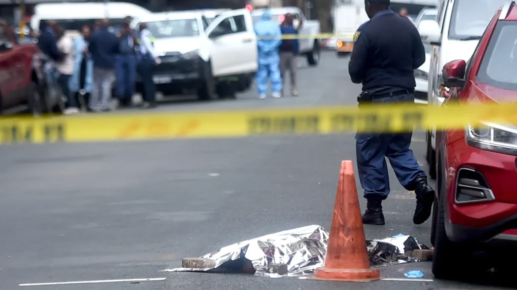 A daylight shooting in Johannesburg’s CBD has left a woman, believed to be a lawyer, dead, with suspects fleeing the scene on foot. Image: Itumeleng English/ Independent Newspapers