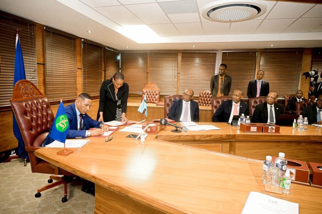 President Duma Gideon Boko signs the SADC Regional Development Fund and Finance Protocol agreements in Gaborone.