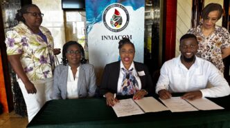 Officials from the Incomati and Maputo Watercourse Commission and the contractor during the signing of the Memorandum of Understanding for the Catuane Water Supply System on 20 March.
