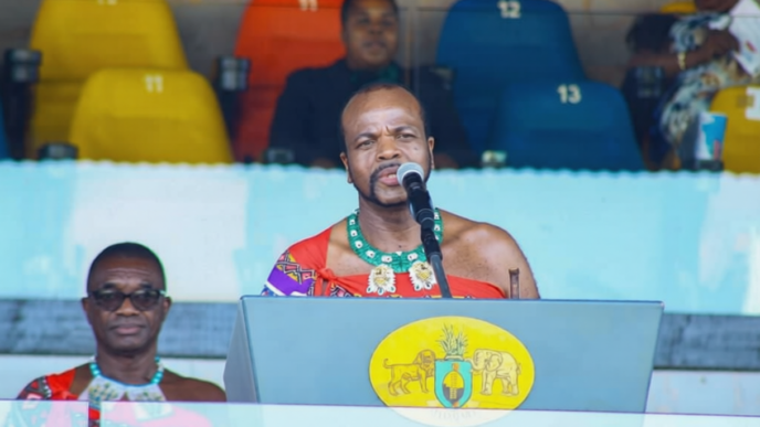 His Majesty King Mswati III addressing worshippers at Somhlolo Stadium during the national Easter service. Photo by EPN.