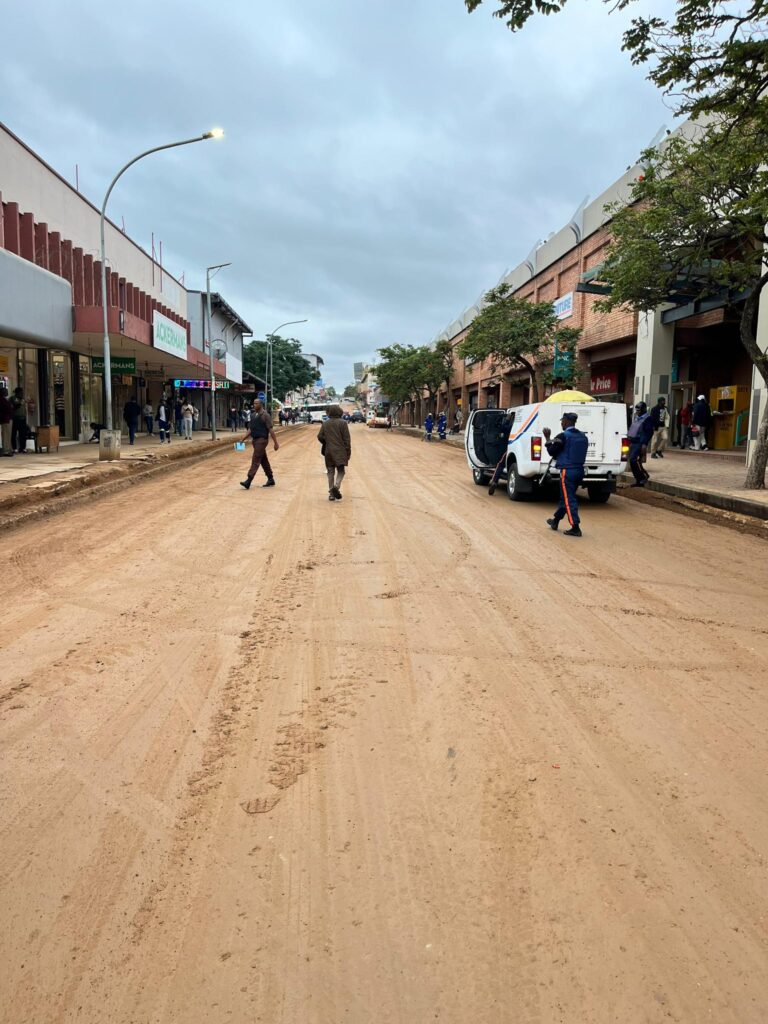Ngwane Street section closed to cars from ENPF to Council traffic lights. Photo by Municipal Council of Manzini.