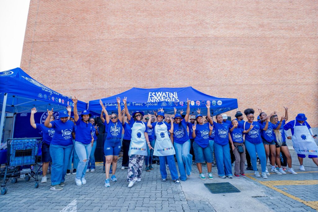 Community members turn up in large numbers for the Embiveni Meats Candana Ja activation at Mbabane Meat Plaza, where shoppers enjoyed prize giveaways, live entertainment and interactive stalls. Photo by Tribe Studios.