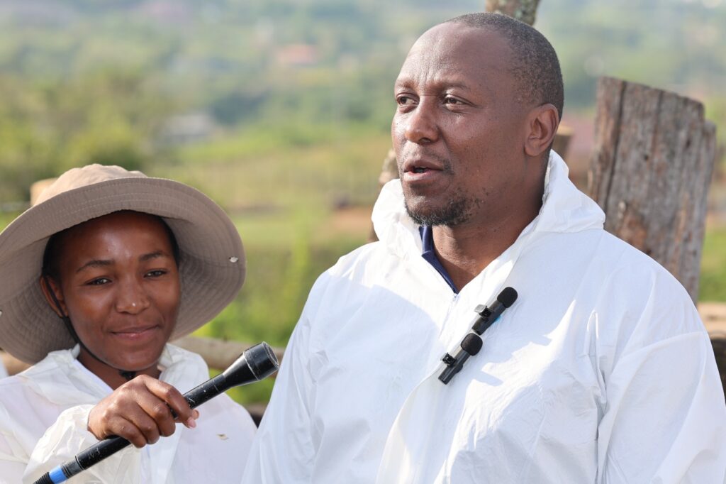 Prime Minister Russell Mmiso Dlamini addresses the gathering at Mzimnene dip tank in the Manzini Region on Wednesday, calling on emaSwati to cooperate with Government in the fight against Foot and Mouth Disease.