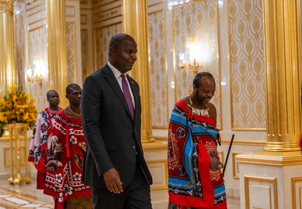 Mozambique President Daniel Chapo (left) and His Majesty King Mswati III (right) during Chapo's visit to the Kingdom of Eswatini last year. | Photo: Supplied