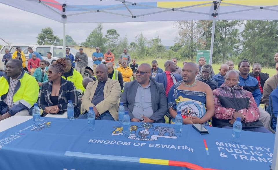 Minister of Tinkhundla Administration and Development Sikhumbuzo Dlamini, centre, joins Ministry of Public Works and Transport officials at Zamokuhle Primary School in Nkwene Inkhundla