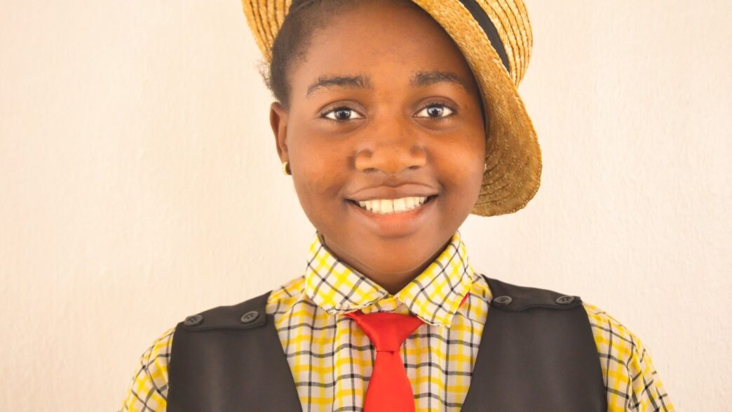 Adesuyan Omojolasola, Minister of Health and Welfare, Homaj Schools