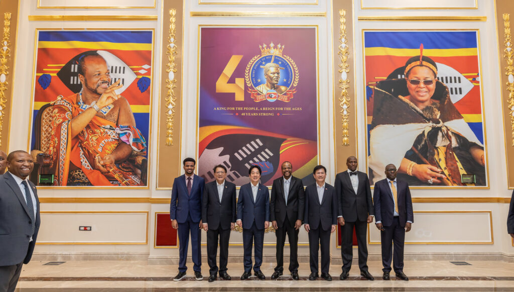 His Majesty King Mswati III and President Lai Ching-te, flanked by their respective delegations, tour the ICC Ezulwini Palazzo guided by Inyatsi Group Chairperson Michelo Shakantu and Prince Mcwasho, May 2026.