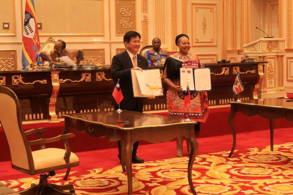 Minister of Foreign Affairs and International Cooperation Senator Pholile Shakantu and Taiwan Foreign Minister Lin Chia-lung sign the Joint Communiqué on behalf of their respective governments during Saturday's bilateral meeting at Mandvulo Grand Hall. | Photo: Eswatini Financial Times