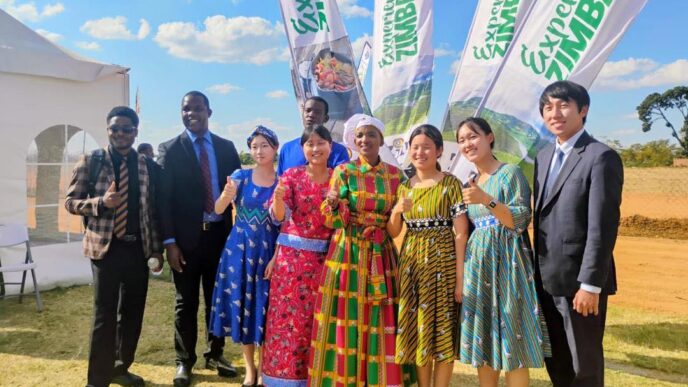 Honorable Barbara Rwodzi poses with officials and stakeholders at the sixth edition of the National Amai's Traditional Cookout Competition held in Kwekwe, Midlands Province, on Africa Day.