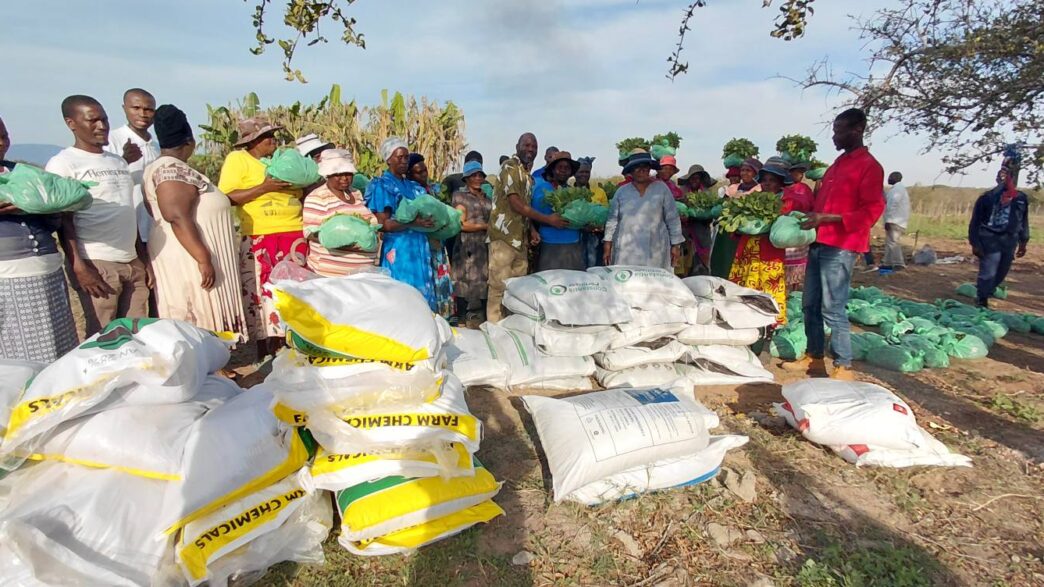 Deputy Prime Minister Thulisile Dladla, accompanied by MP Sabelo Ndlangamandla and NDRMA Chief Executive Officer Victor Mahlalela, poses with hailstorm-affected residents during a relief visit to Matsanjeni South. (Picture: Deputy Prime Minister's Office)
