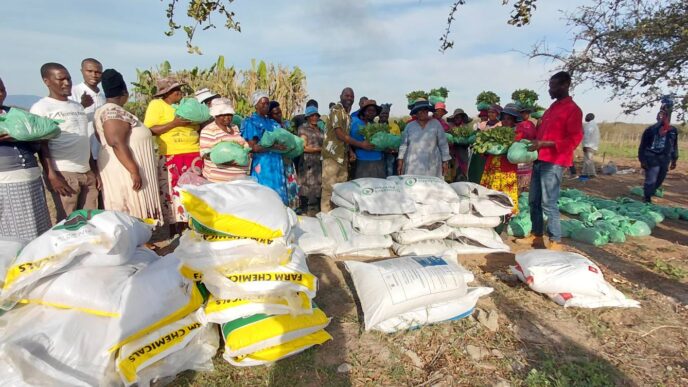 Deputy Prime Minister Thulisile Dladla, accompanied by MP Sabelo Ndlangamandla and NDRMA Chief Executive Officer Victor Mahlalela, poses with hailstorm-affected residents during a relief visit to Matsanjeni South. (Picture: Deputy Prime Minister's Office)
