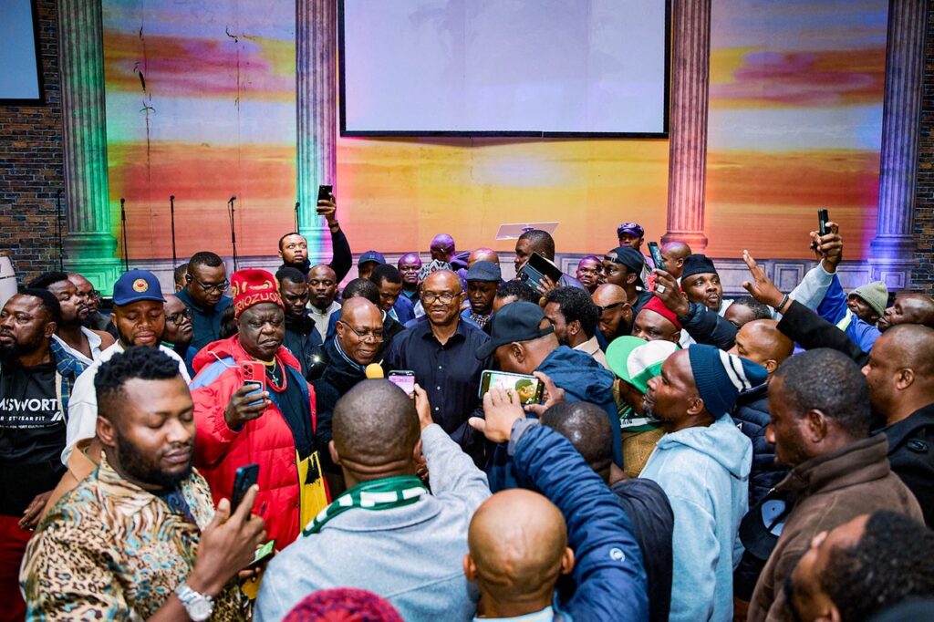 Former Anambra State Governor Peter Obi engages members of the Nigerian community in Cape Town during a meeting that lasted over two hours, where discussions centred on the recent challenges affecting African expatriates living in South Africa. Photo: X/@PeterObi