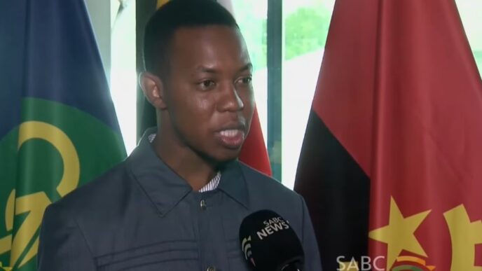 DIRCO spokesperson Chrispin Phiri speaks to SABC News on the sidelines of the SADC Foreign Affairs Ministers' retreat at Skukuza in the Kruger National Park.