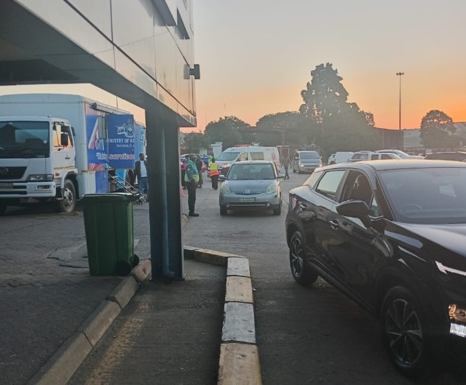 Vehicles line up at the Ngwenya Border Post as drivers wait to be cleared by immigration officials during one of the busiest border weekends of the year. Photo: Ministry of Home Affairs