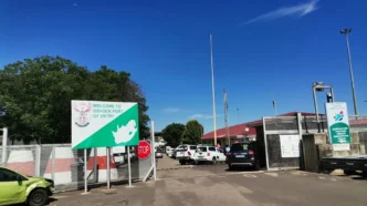 Oshoek border post. Photo by Bulelwa Ginindza