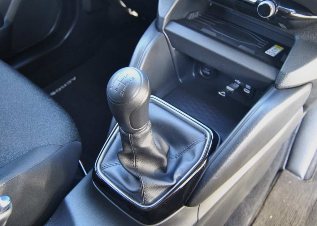 Standard on the GL, the five-speed manual remains a Suzuki standout, though, a sixth ratio would have helped keep noise levels down at the national limit. Picture: Charl Bosch