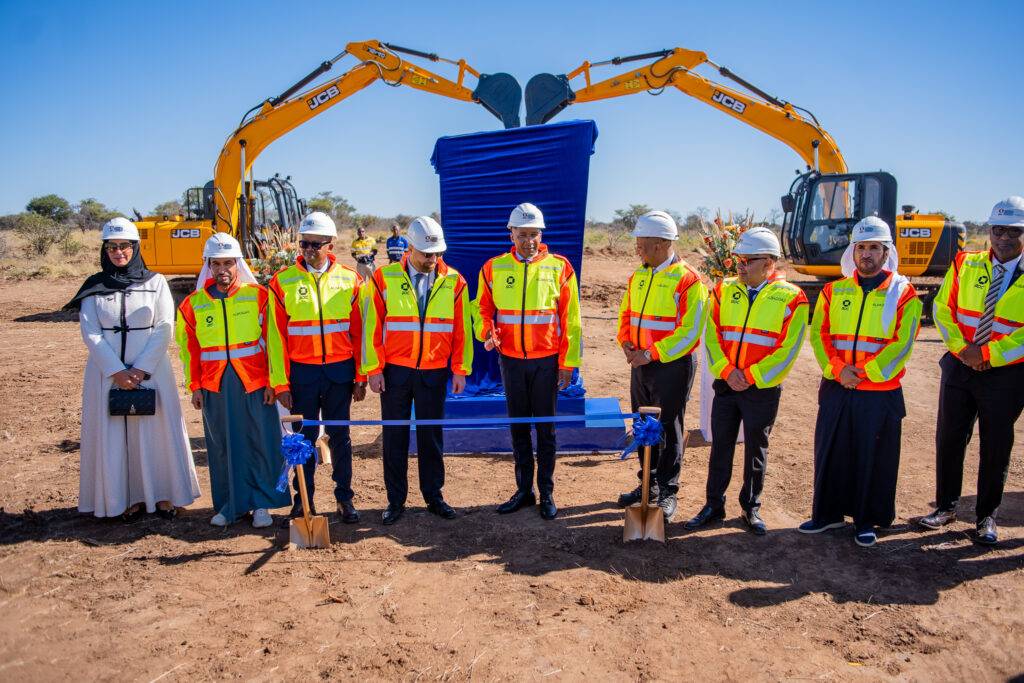 President Duma Boko and officials gather at the Sir Seretse Khama Airport Special Economic Zone for the groundbreaking ceremony of the New Botswana City project, a US$1.9 billion development expected to create more than 20,000 jobs. (Photo: Botswana Development Corporation)