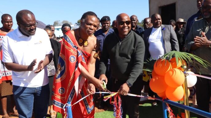 Ministry of Natural Resources and Energy | HRH Prince Lonkhokhela cuts the ribbon to commission the Bulekeni Water Supply Scheme in Shiselweni on Friday.