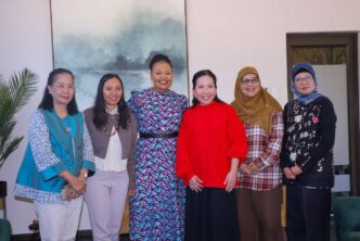 Minister of Foreign Affairs and International Cooperation Senator Pholile Shakantu (centre) poses with members of a delegation from Indonesia's Universitas Airlangga and affiliated wellness and spa industry partners during a bilateral meeting in Mbabane on Friday, 12 June 2026. Photo: Ministry of Foreign Affairs and International Cooperation