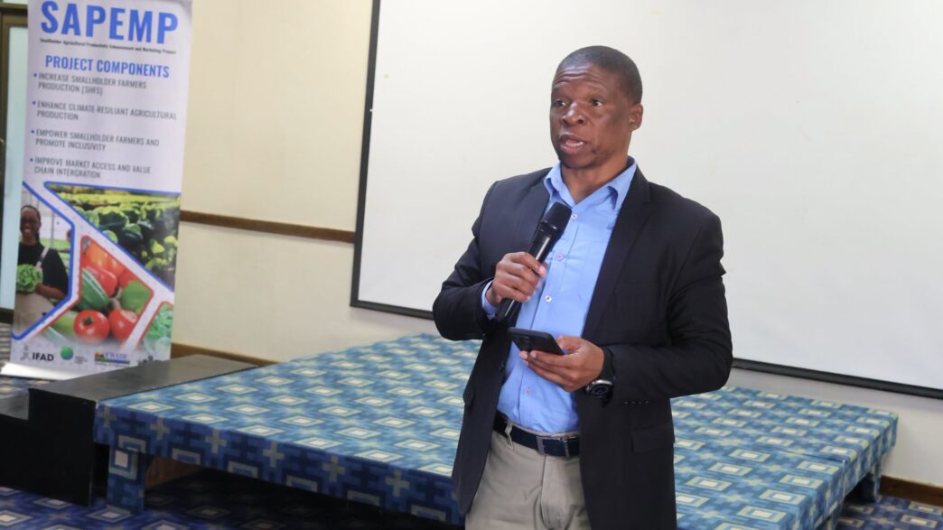 10:42 EWADE Chief Executive Officer Dr Samson Sithole addresses stakeholders at a meeting convened under the Smallholder Agriculture Productivity Enhancement and Marketing Project on Monday. Photo: EWADE