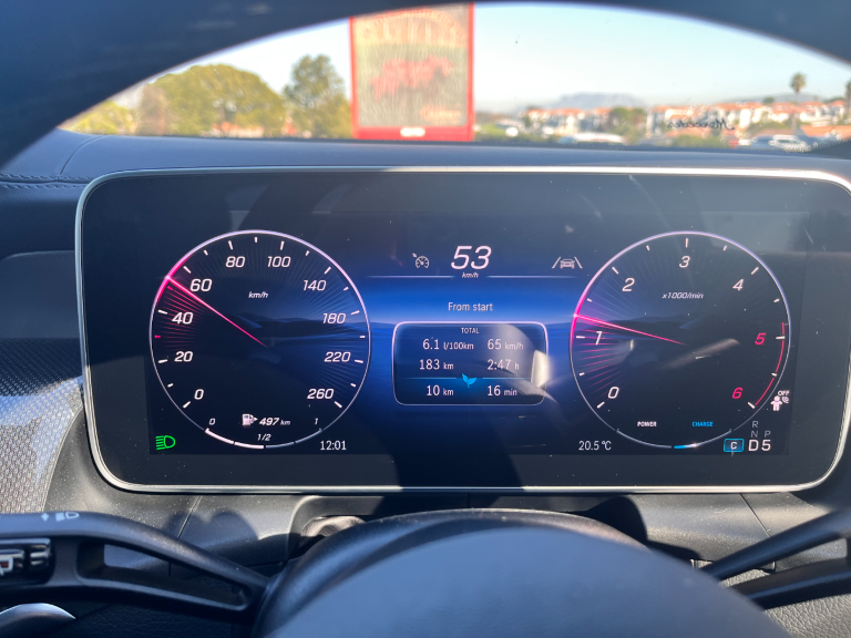 The updated MBUX system responds quickly to touch inputs and supports wireless Apple CarPlay and Android Auto straight out of the box. (Photo: Autotrader)