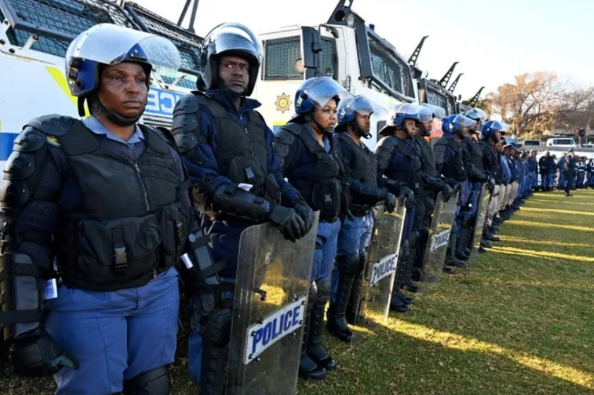 SAPS have arrested several individuals for looting and attempted looting. | Photo: IOL/Itumeleng English/ANA Studio