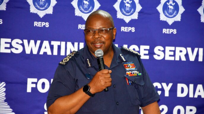 National Commissioner of Police Mr. Manoma Vusie Masango encouraged officers to carry the lessons of responsible fatherhood into their daily lives during the Father's Day service at police headquarters.