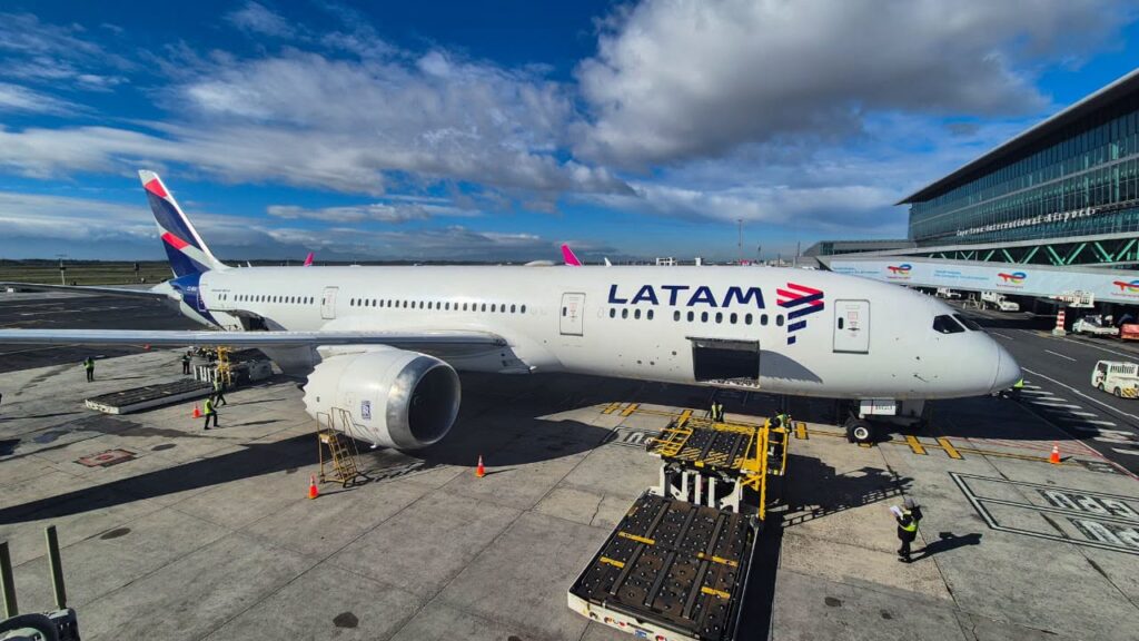 The Latam Airlines aircraft on the tarmac at Cape Town International Airport following the arrival of the inaugural direct flight from São Paulo on Friday. (Photo: Cape Town International Airport)