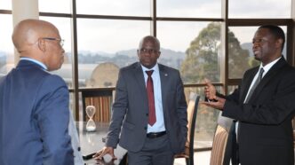 ESAMI Director General, Professor Peter Kiuluku sharing pointers with the Secretary to Cabinet, Victor Nxumalo.