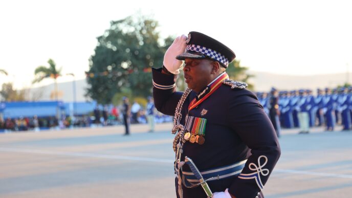 Manoma Vusi Masango, the National Commissioner of Police salutes His Majesty King Mswati III upon his appointment in July 2024. (Photo: x/@EswatiniGovernment1