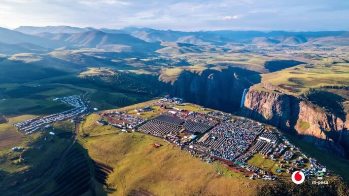 Aerial view of the Maletsunyane Braai Festival at Semonkong, Lesotho, set against the backdrop of the Maletsunyane Falls. 📸 Photo: Maletsunyane Braai Festival