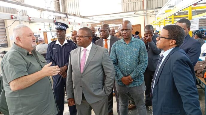 Minister of Commerce, Industry and Trade Manqoba Khumalo tours Jeroma Manufacturing in Matsanjeni, meeting management and staff as he inspects the garment production lines.