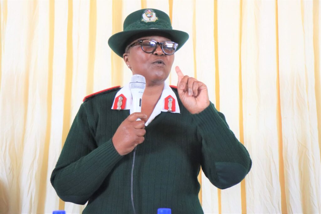 ACCS Takhona Motsa sharing a few words to the regiment on behalf of Commissioner Phindile Sibandze.
