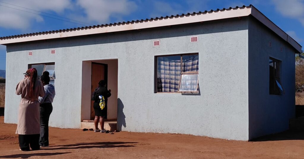 One of the newly built houses handed over to a vulnerable family in Mpolonjeni, Nkilongo and Lubulini constituencies. 📸 Photo: Eswatini Government