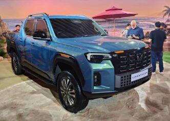 Concept Mahindra Global Pik Up has morphed into the production Lifestyler or Scorpio Lifestyler as it will be known in India. Picture: Charl Bosch