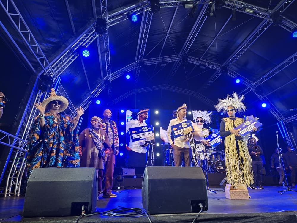 Bafana Mavimbela and Lindo Dlamini were crowned Best Dressed Male and Female at the 8th Standard Bank Luju Food and Lifestyle Festival at Malandela's in Malkerns on Saturday. Photo: Adekunle Owolabi/Swazi24