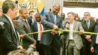 Mozambican President Daniel Chapo attends the 61st Maputo International Fair, where Brazil announced plans to introduce a direct flight to Maputo. Photo: FACIM Mozambique.