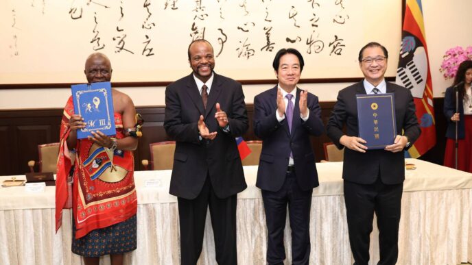 His Majesty King Mswati III shares a moment with Taiwan President Lai Ching-te during a state banquet in Taipei